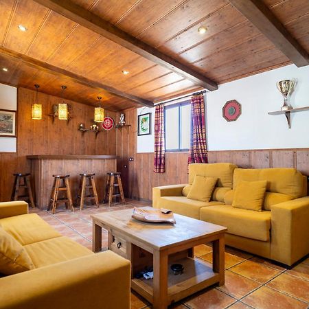 Priego de Córdoba Casa Con Patio Y Terraza En Barrio Historico De La Villa, Junto Al Adarve מראה חיצוני תמונה