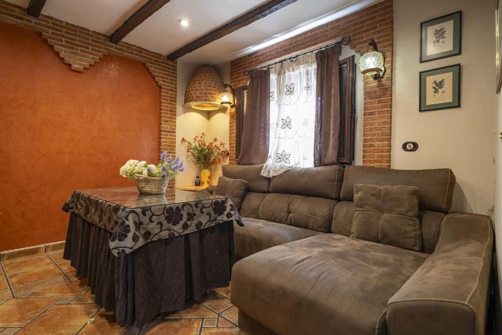 Priego de Córdoba Casa Con Patio Y Terraza En Barrio Historico De La Villa, Junto Al Adarve מראה חיצוני תמונה